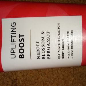 Bath & body works uplifting boost